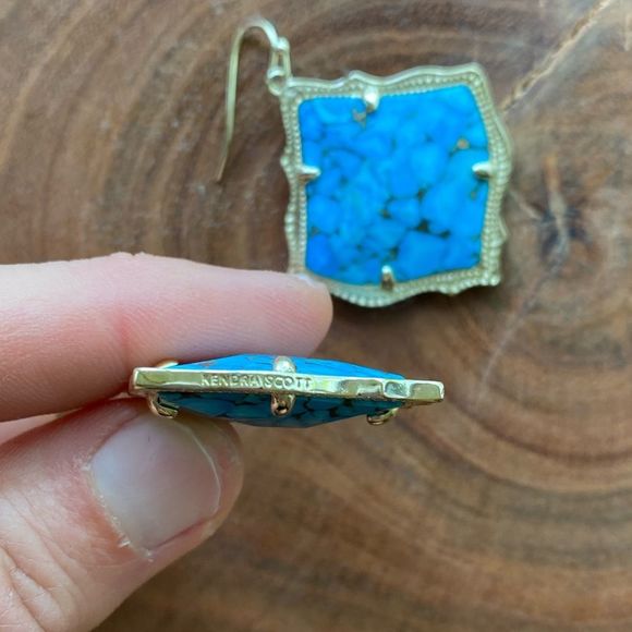 Kendra Scott Kirsten Gold Dangle Earrings in Gold Bronze Veined Turquoise - Picture 4 of 6